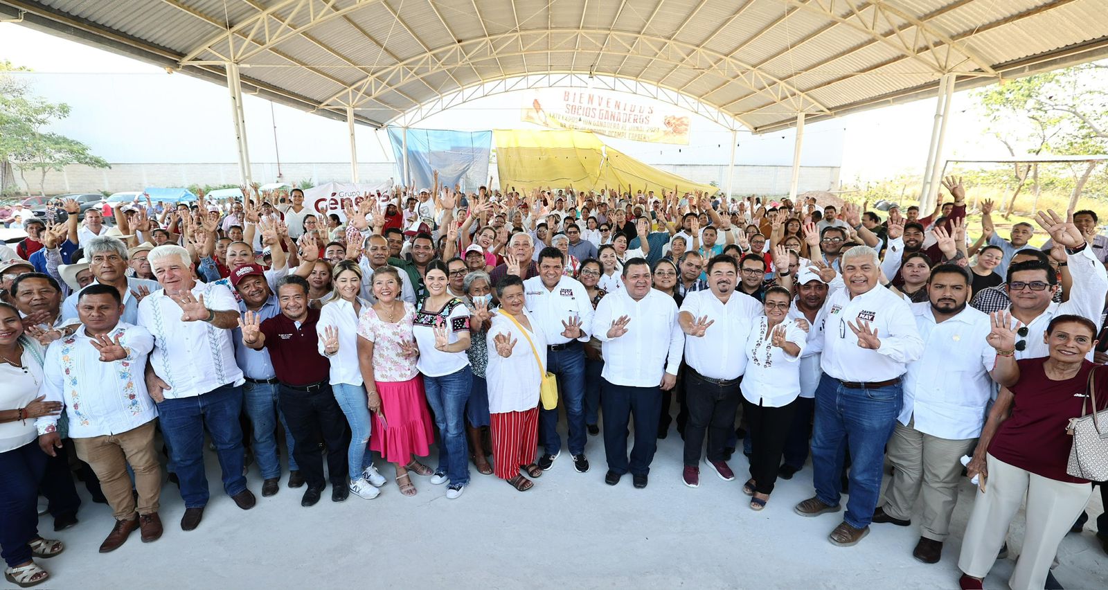 Prevención en salud y jubilación digna de trabajadores serán prioridades en el gobierno, anuncia Javier May